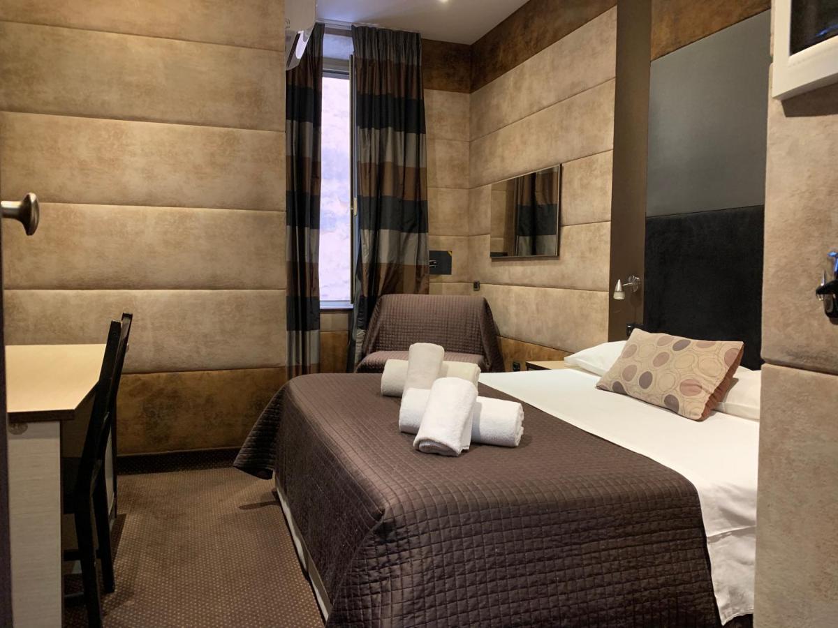 Blue Suite Vatican Guesthouse روما المظهر الخارجي الصورة
