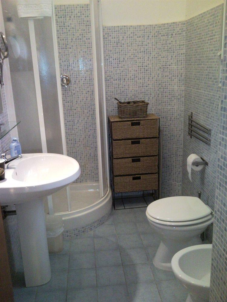 Blue Suite Vatican Guesthouse روما المظهر الخارجي الصورة
